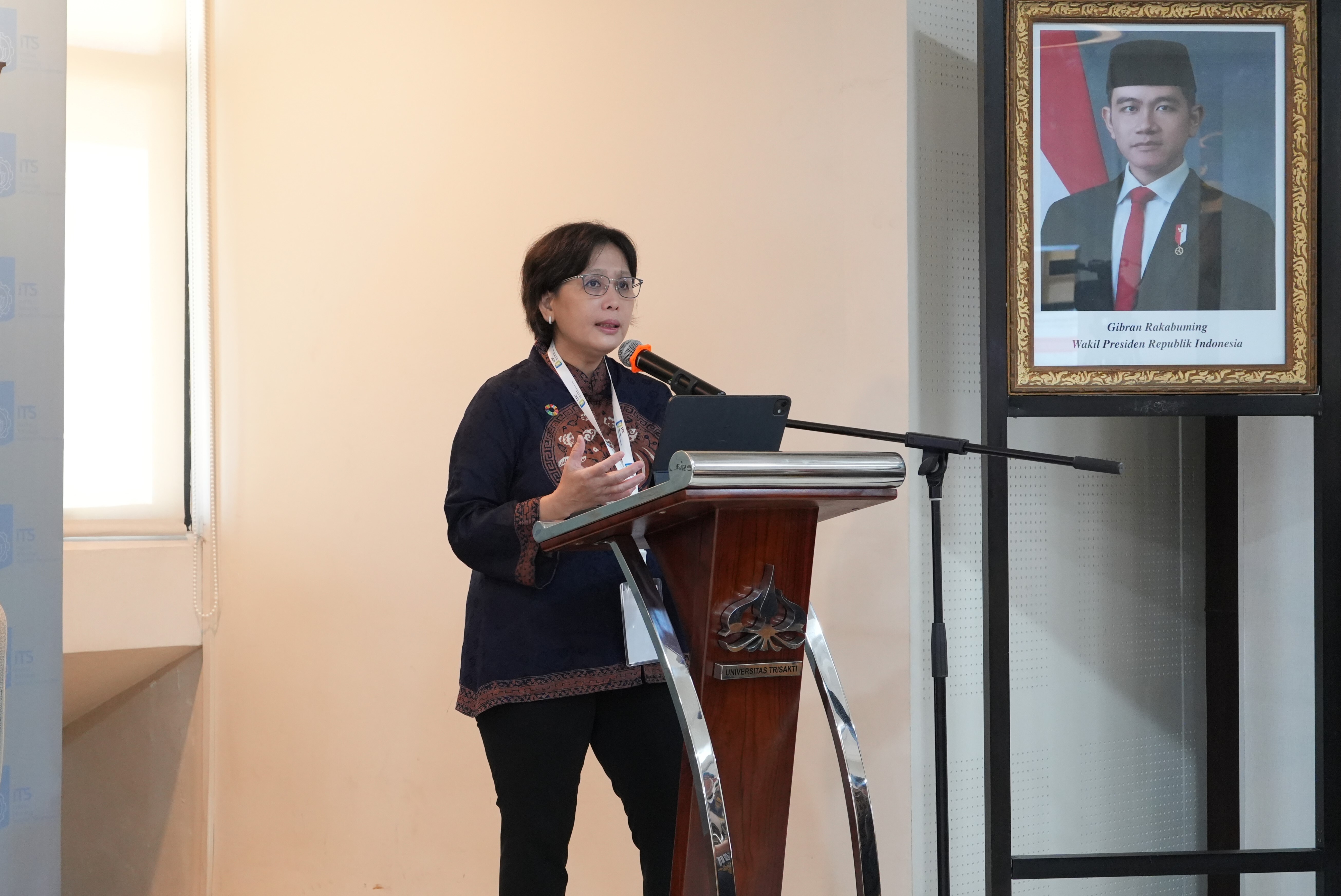 Lucia Karina, Director of the Sustainability Department at Coca-Cola Indonesia, shared how the company integrates Sustainable Development Goals (SDGs) and Environmental, Social, and Governance (ESG) principles into its business strategies