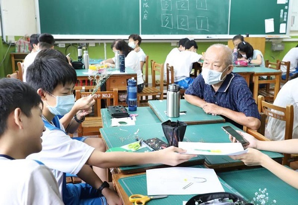 台科大帶領國中生與社區長輩共學 用動畫傳承生命故事,聯合報報導共1張