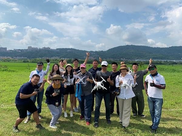 臺科大建築學生以臺中歌劇院 無人機空拍照獲國際攝影界大獎,記者許敏溶報導共3張