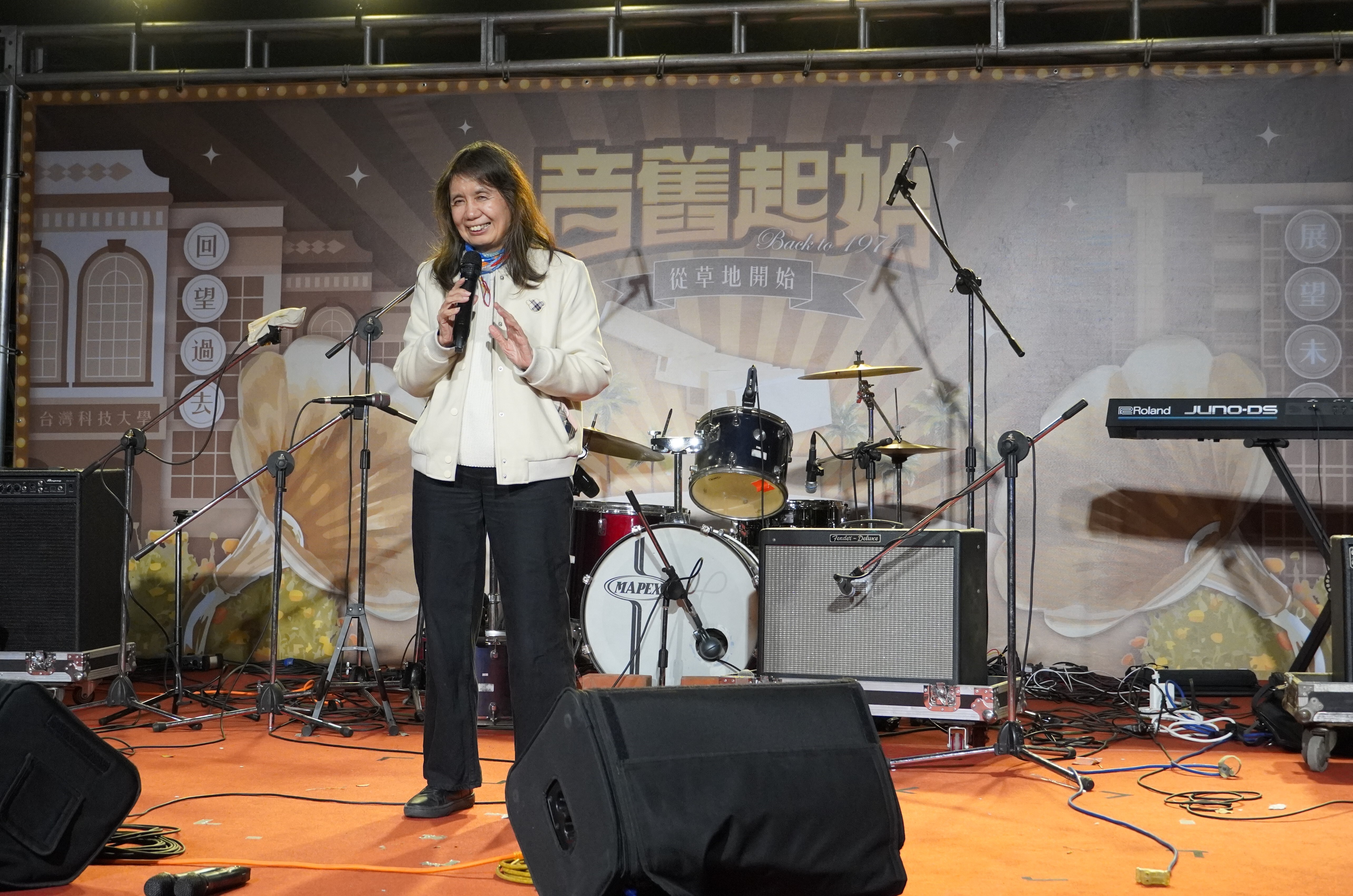 王惠君學務長致詞。