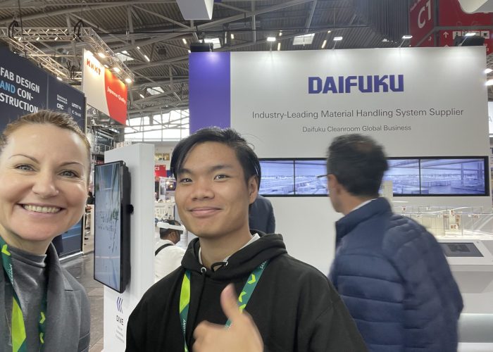管理學士班吳承駿在德國Intap Network公司實習，期間參與公司相關工作，表現深受企業主管肯定。