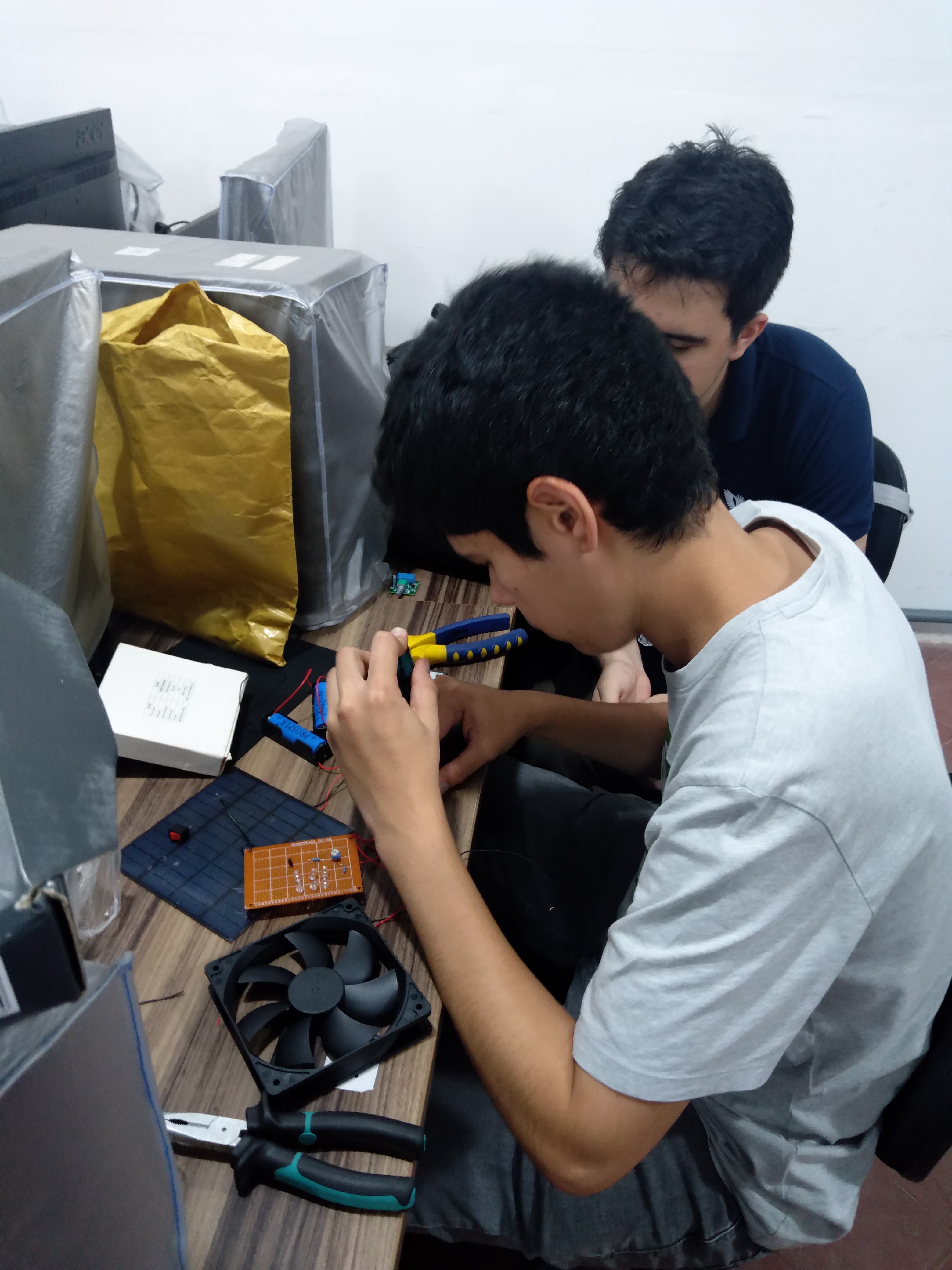 The Taiwan-Paraguay Tech students are assembling the solar-powered mosquito lamps themselves.